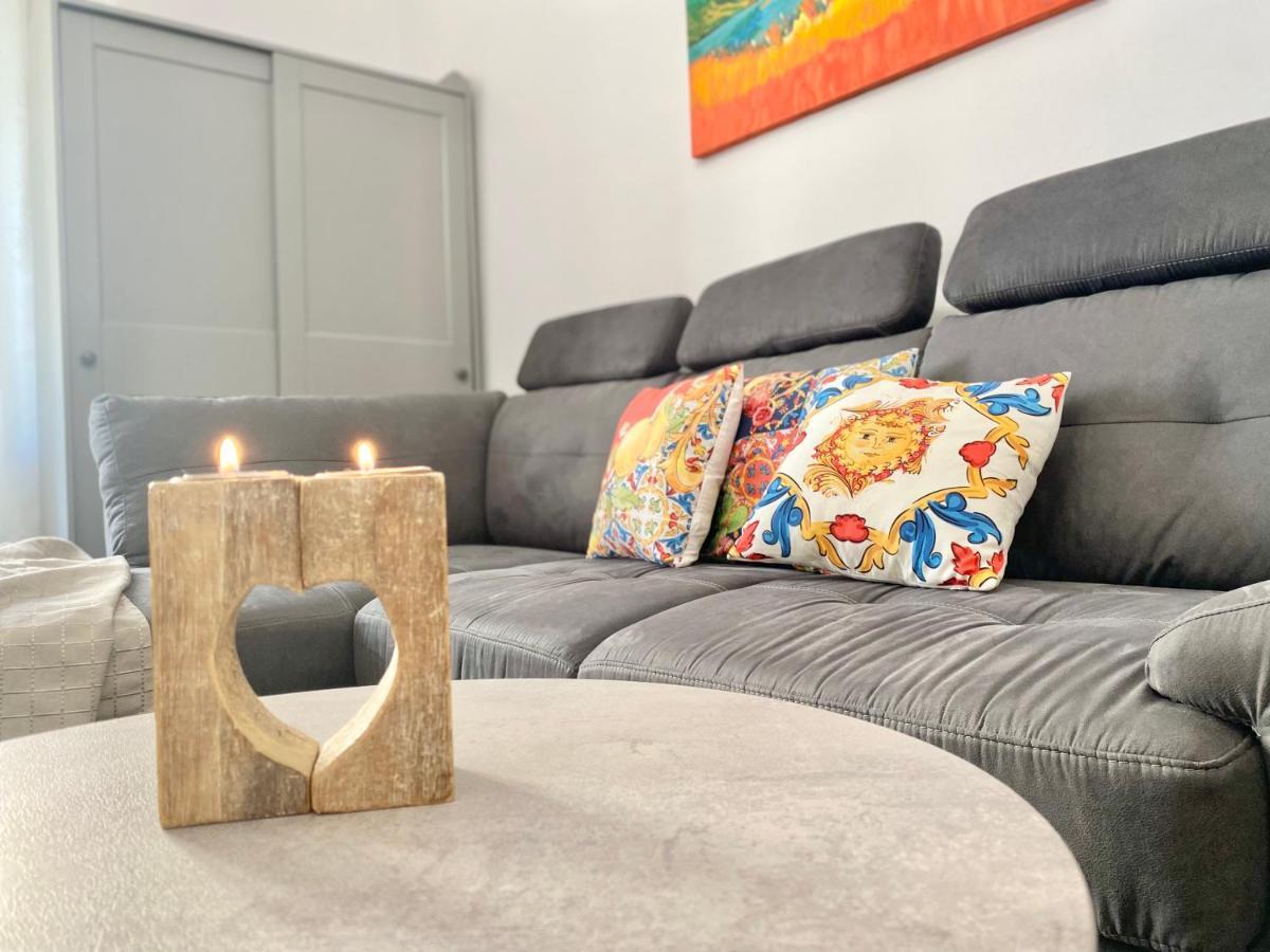Casaviva - Lovely Bilo In Ancient Genoa Apartment ภายนอก รูปภาพ